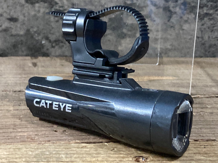 KM612 キャットアイ CATEYE GVOLT70 フロントライト 点灯確認済み
