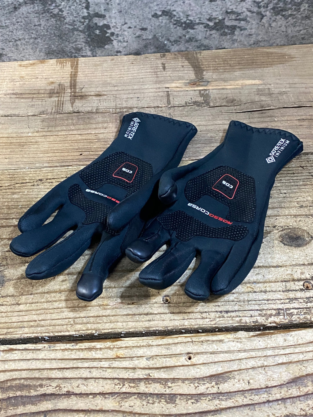 JZ099 カステリ CASTELLI ROSSO CORSA perfetto 長指 グローブ 黒 M 裏起毛 GORE-TEX INFINIUM