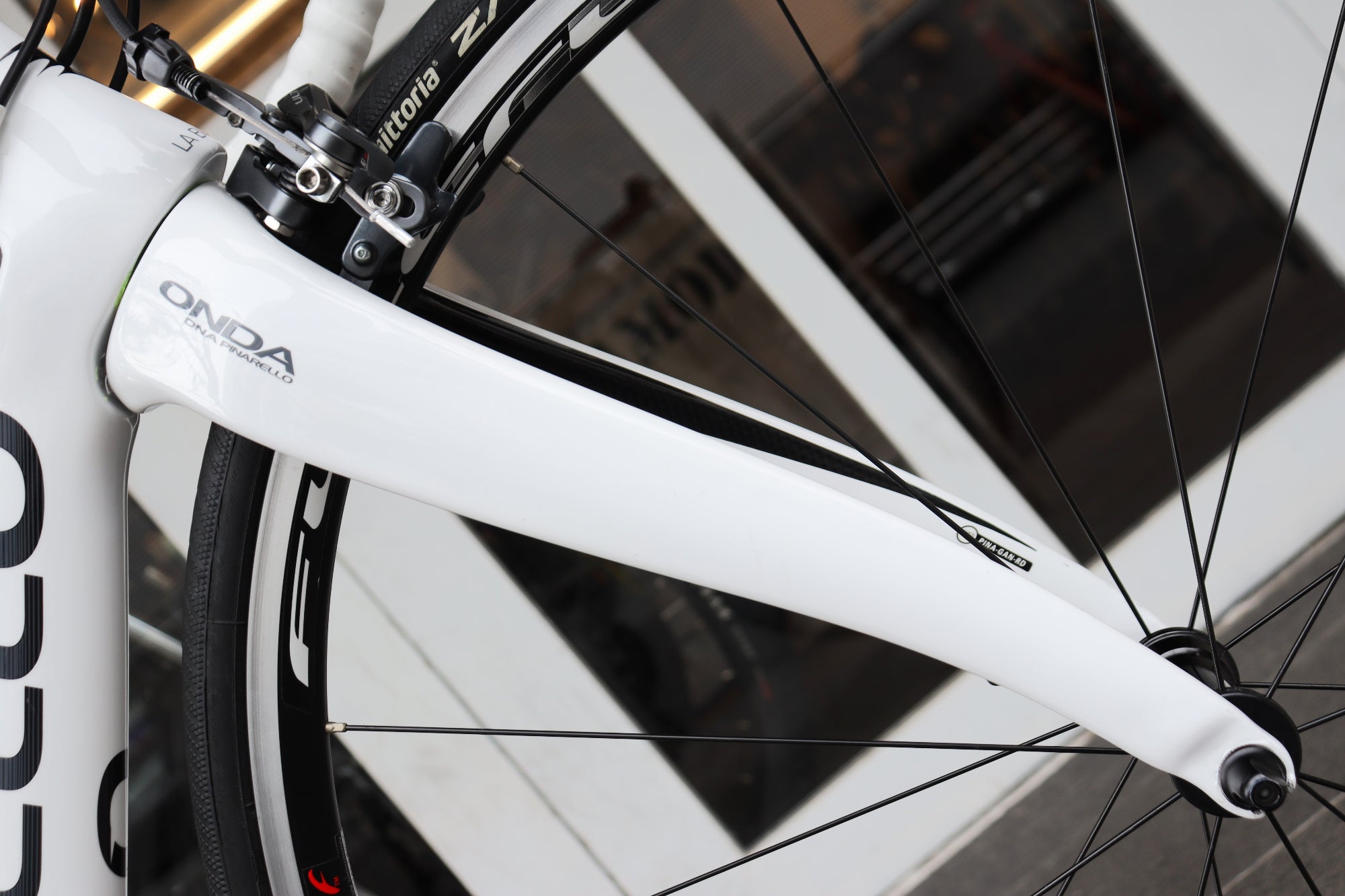 ピナレロ PINARELLO ガン GAN RS 2017モデル 465サイズ シマノ