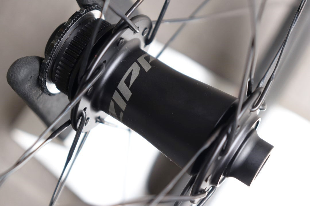 ジップ ZIPP 303 ファイアクレスト ディスク Firecrest DISC カーボン チューブレスレディ ホイールセット シマノ11S/12S 25C 【横浜店】