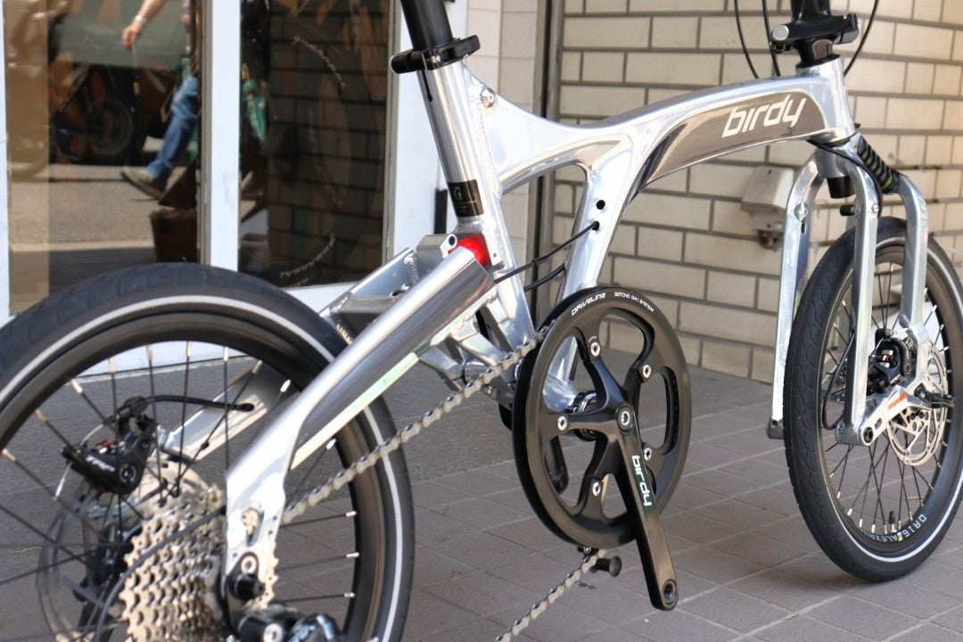 バーディー BIRDY スタンダード STANDARD Aurora Silver 2024モデル シマノ ソラ R3000 MIX 9S アルミ 折り畳み 小径車 ミニベロ 【横浜店】