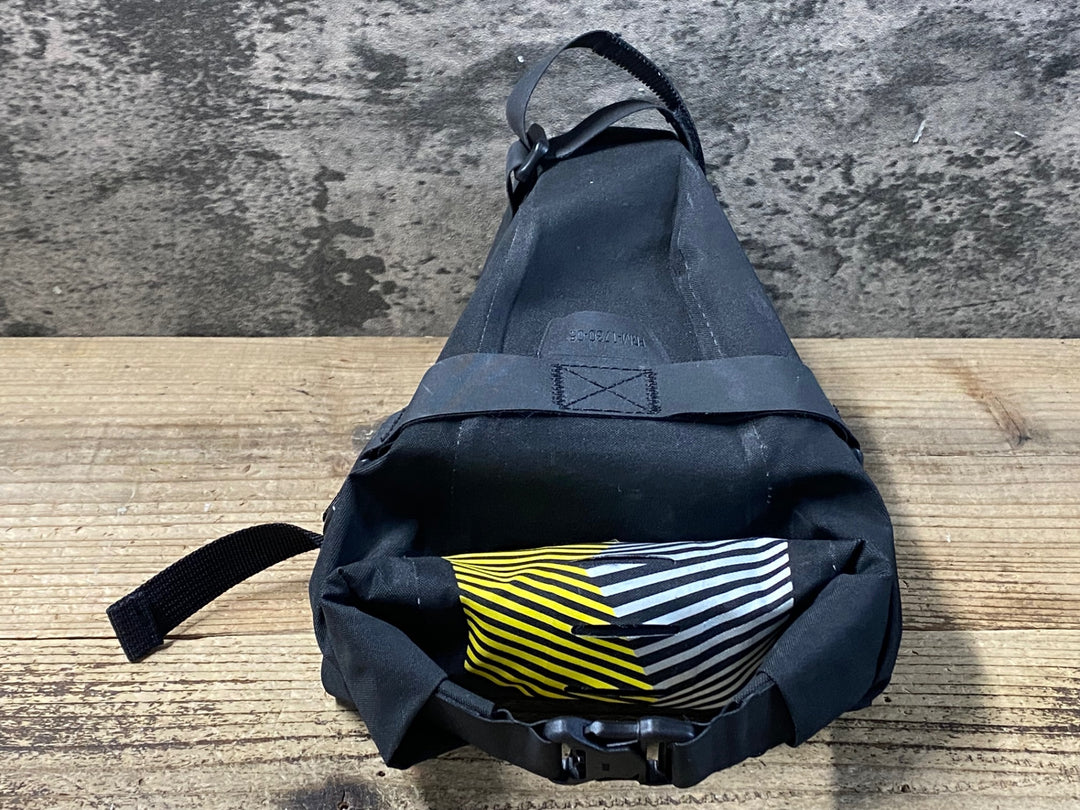 KE213 アピデュラ APIDURA RACING SADDLE サドルバッグ 5L