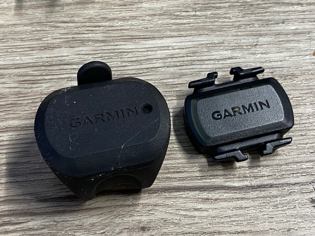 JY922 ガーミン GARMIN エッジ EDGE820 サイクルコンピューター センサーセット 動作・接続確認済 ※コネクタ蓋破損