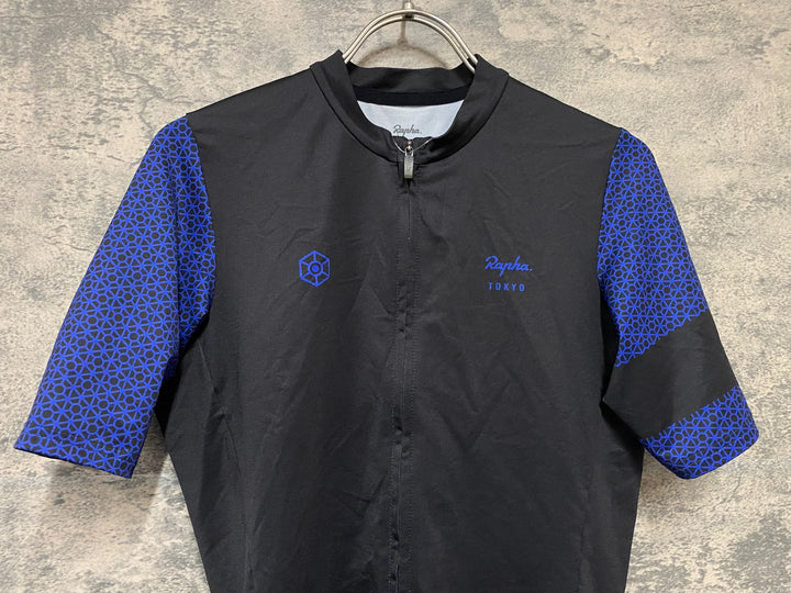 KD479 ラファ Rapha CLUBHOUSE MERCH MIDWEIGHT JERSEY 半袖 サイクルジャージ 黒 ネイビー S ※タグカット