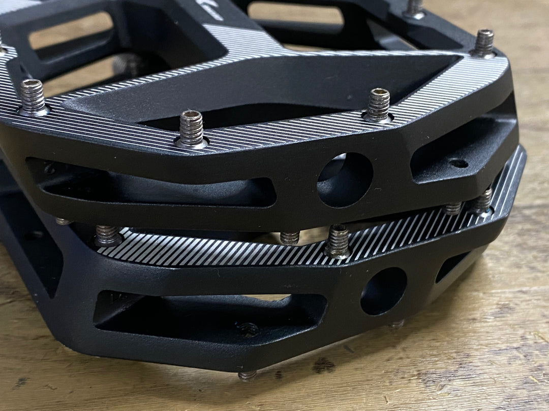 KN720 シマノ SHIMANO デオーレ DEORE XT PD-M8140ML フラットペダル