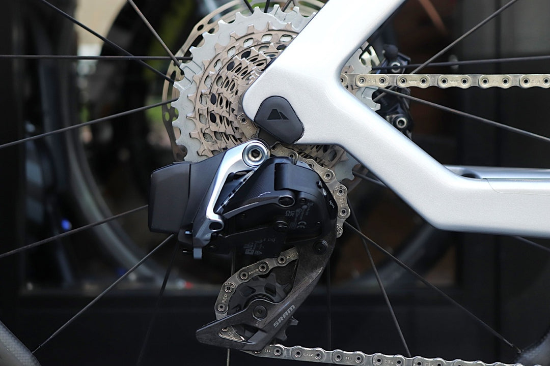 キャニオン CANYON スピードマックス SPEEDMAX CFR DISC 2023 Lサイズ スラム レッド E-TAP AXS 12S カーボン トライアスロンバイク 【東京南麻布店】