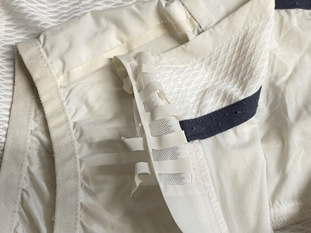KM417 ラファ Rapha PRO TEAM LIGHTWEIGHT GILET サイクルベスト ジレ 白 S ※破れのためジャンク