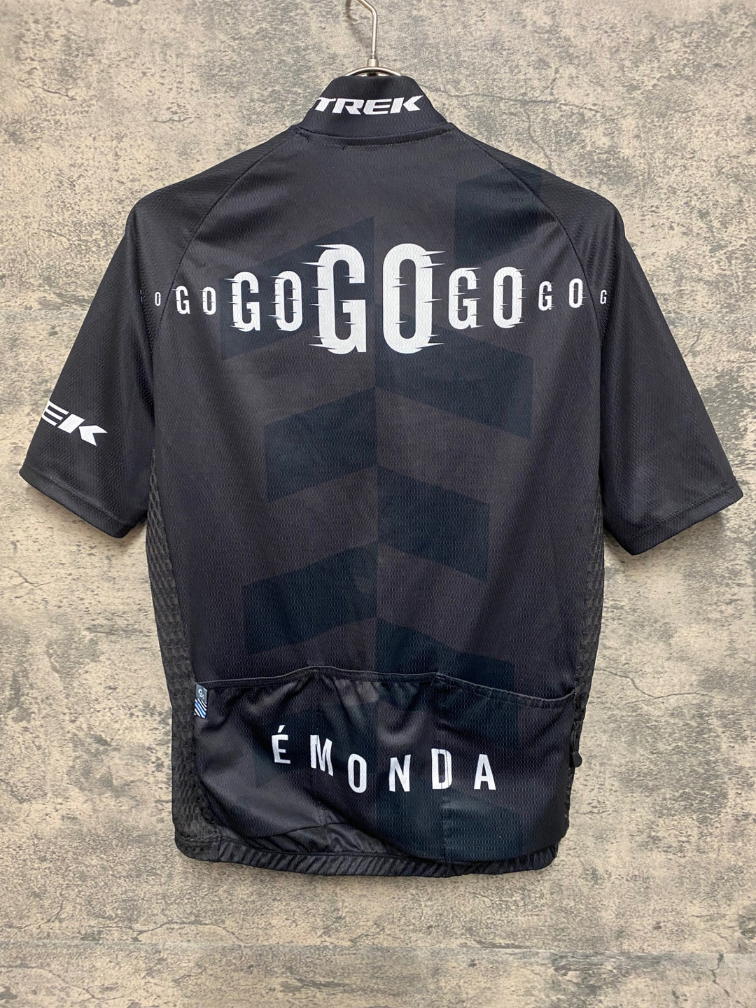 JR244 チャンピオンシステム Champion System 半袖 サイクルジャージ 黒 M TREK Emonda