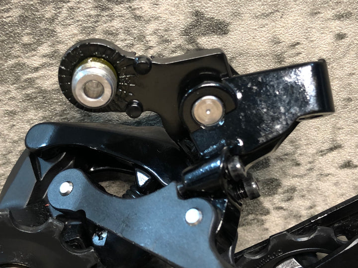 JH819 シマノ SHIMANO 105 RD-R7000 SS リアディレイラー 11S ※アジャスター欠品