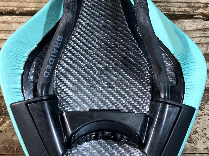 JY022 フィジーク fizik アリオネ ARIONE R3 サドル 黒 チェレステ カーボンレール
