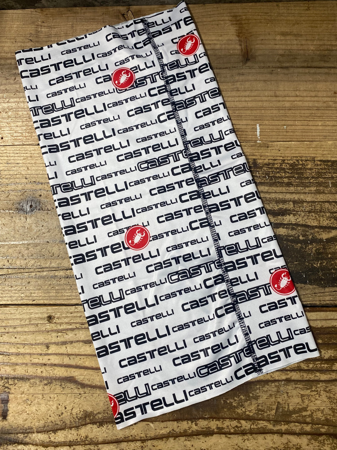 KJ839 カステリ CASTELLI ネックカバー 白黒