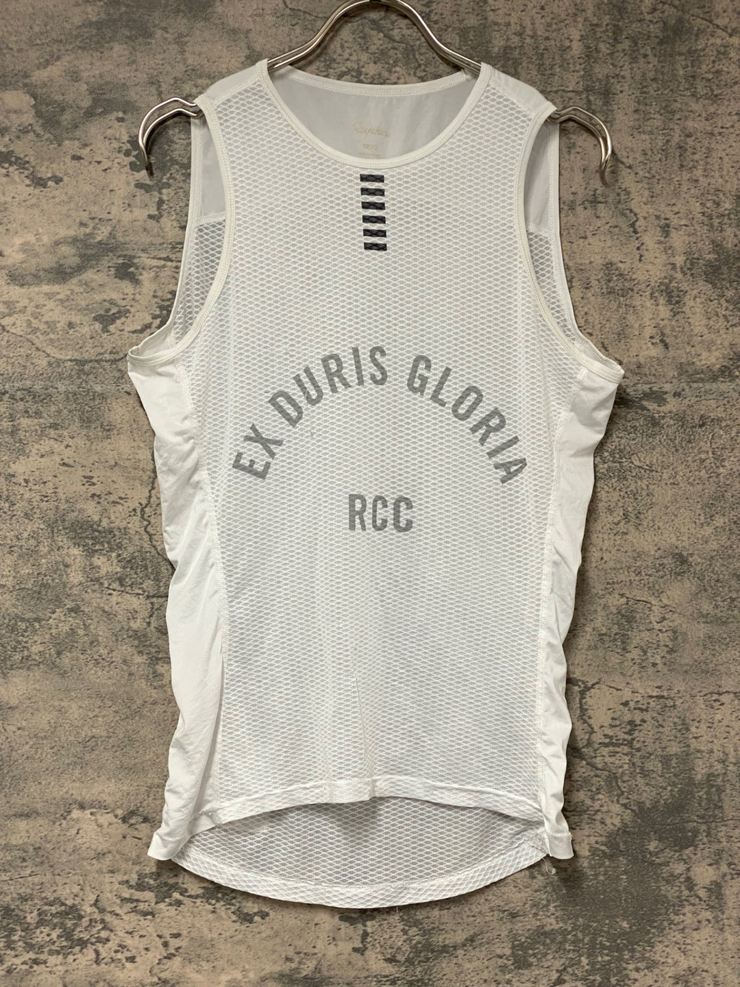 KK621 ラファ Rapha PRO TEAM BASE LAYER ノースリーブ ベースレイヤー 白 S ※ほつれ