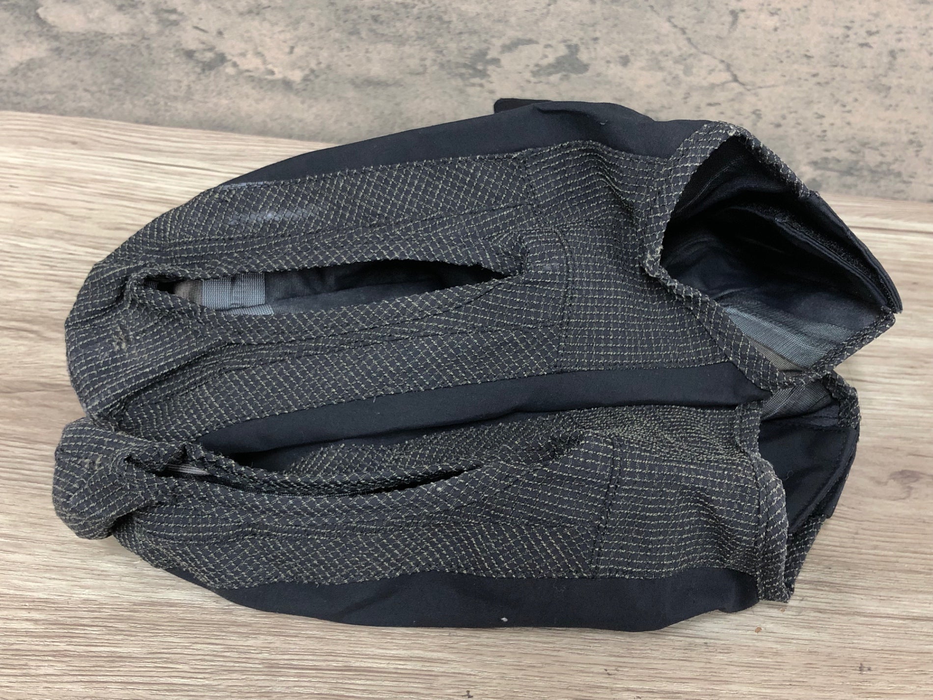 JS668 GORE BIKE WEAR GORE-TEX シューズカバー 黒 EU 39-41 M – BICI