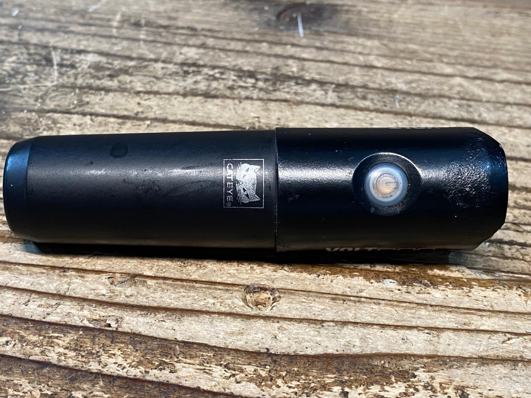 JG200 キャットアイ CATEYE ボルト VOLT800 フロントライト 点灯確認済