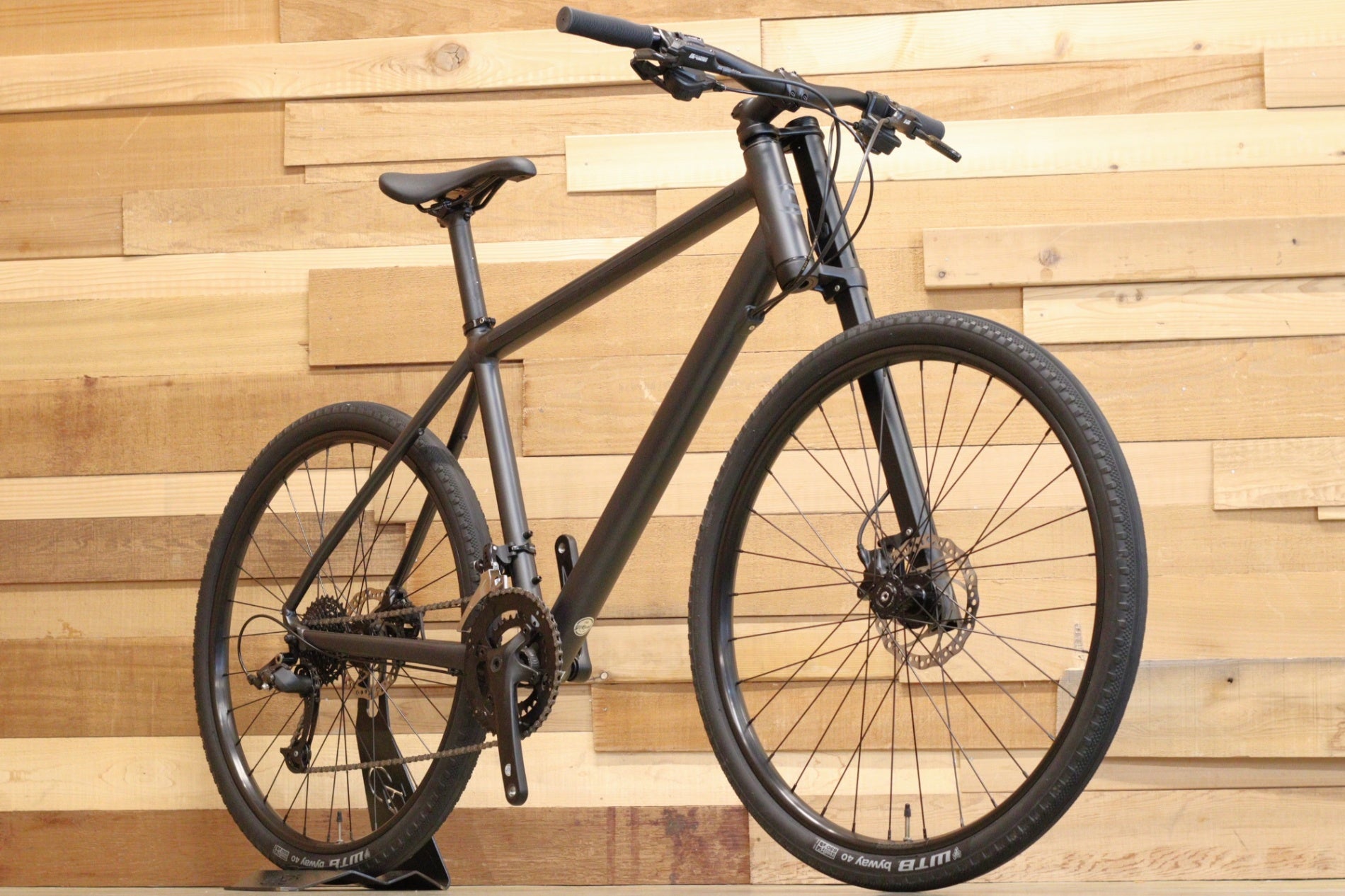 キャノンデール CANNONDALE バッドボーイ BADBOY2 2023 Mサイズ