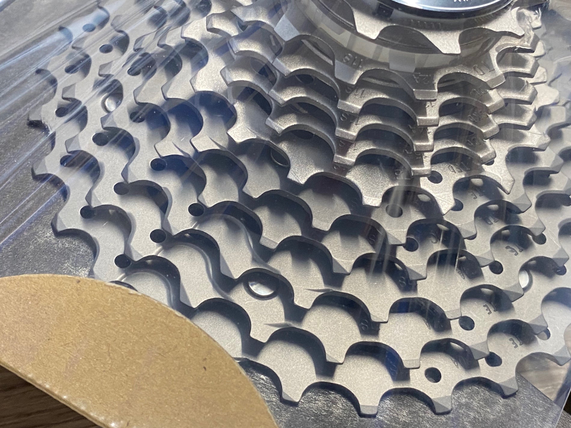 JZ229 シマノ SHIMANO デュラエース DURA-ACE CS-R9100 スプロケット