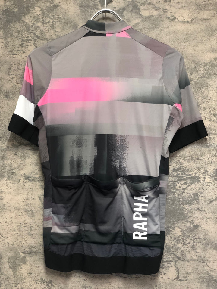 KM231 ラファ Rapha SUPER LIGHTWEIGHT JERSEY 半袖 サイクルジャージ 黒ピンク S ほつれ