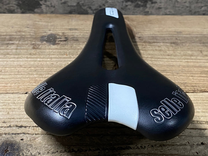 KR136 セライタリア selle italia Q-bik サドル 黒 138mm FEC ALLOY