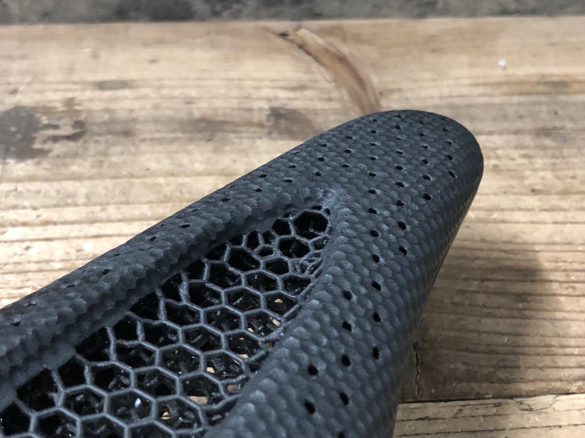 KD830 スペシャライズド SPECIALIZED POWER PRO MIRROR サドル 黒