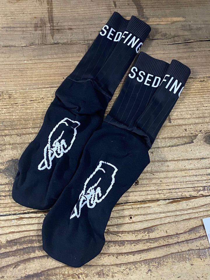 KM727 フィンガークロスド FINGERSCROSSED Aero Logo Black エアロソックス M 黒