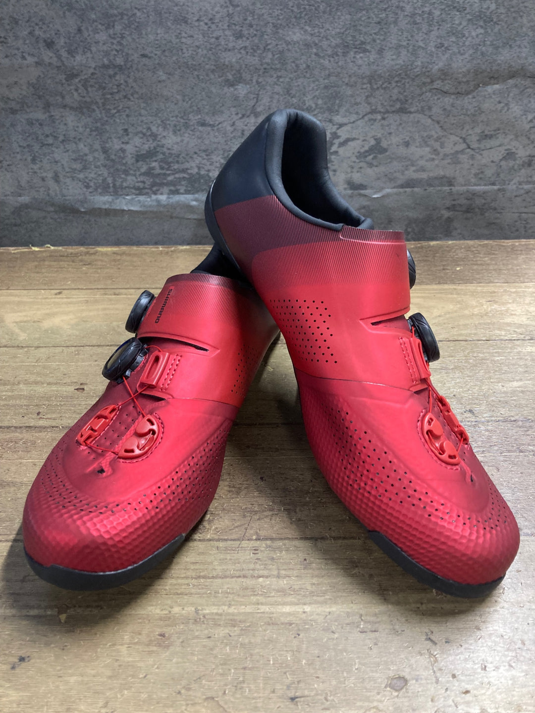 KL047 シマノ SHIMANO RC7 SHRC702M R24E ビンディングシューズ SPD-SL BOA 赤 EU43 WIDE