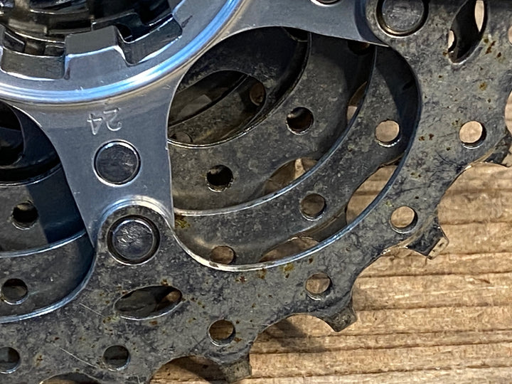 IW697 シマノ SHIMANO 105 CS-5600 スプロケット 12-27T 10S