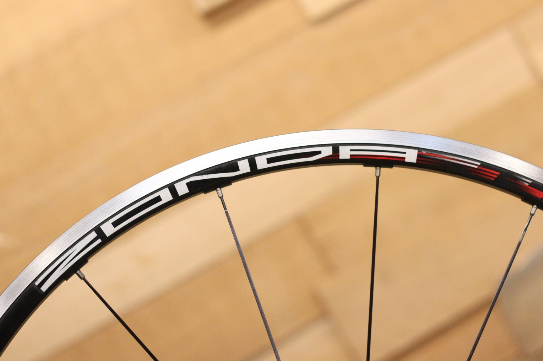 カンパニョーロ ゾンダ zonda G3シマノ クリンチャー  極上 使用100㎞以下！ Campagnolo ZONDA カンパフリー 700c