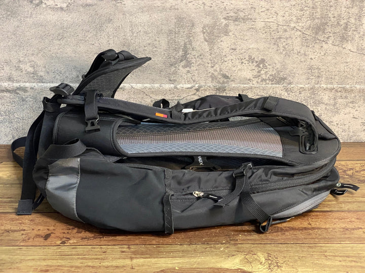 JJ963 ファウデ vaude splash 20+5 リュックサック バックパック 黒 ※チェストベルト片側欠品