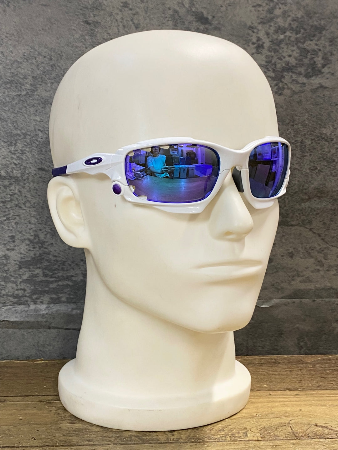 KE557 オークリー OAKLEY RACING JACKET サングラス アイウェア 白 紫 ※レンズ剥がれ擦れ