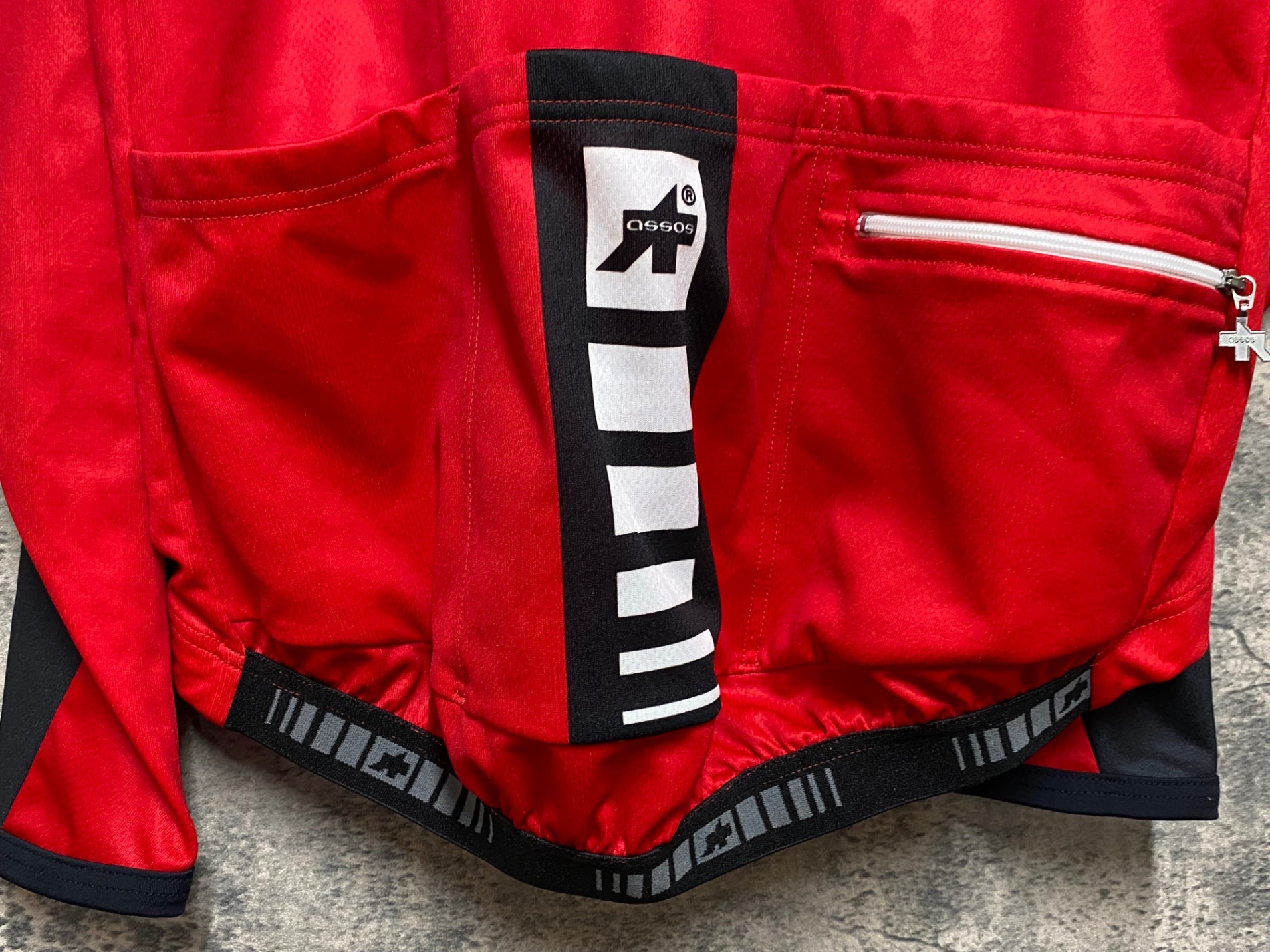 JQ221 アソス assos AIR BLOCK 799 長袖 サイクルジャージ M 赤黒 防風