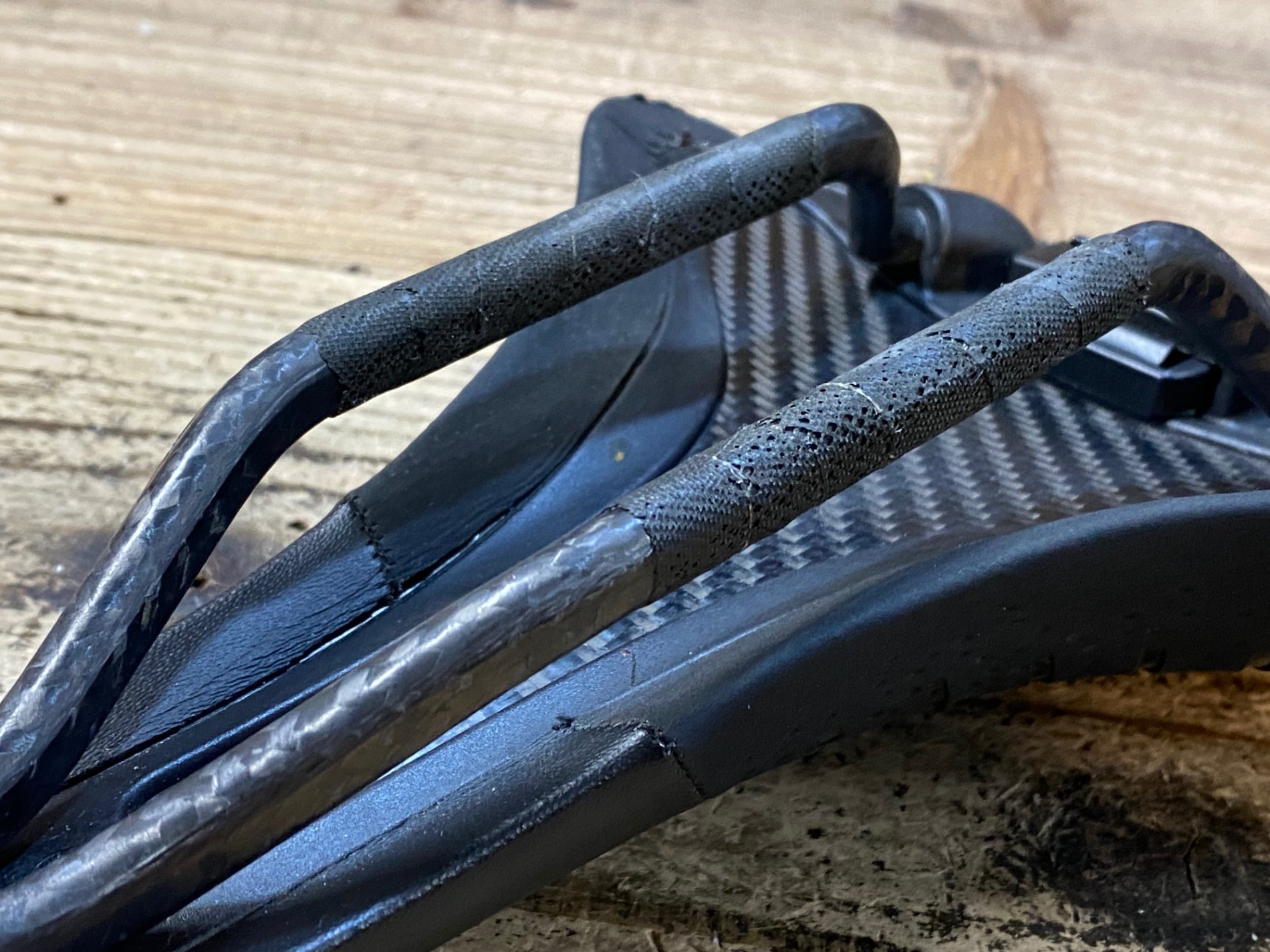 JX715 フィジーク fizik ANTARES R1 サドル カーボンレール 150mm