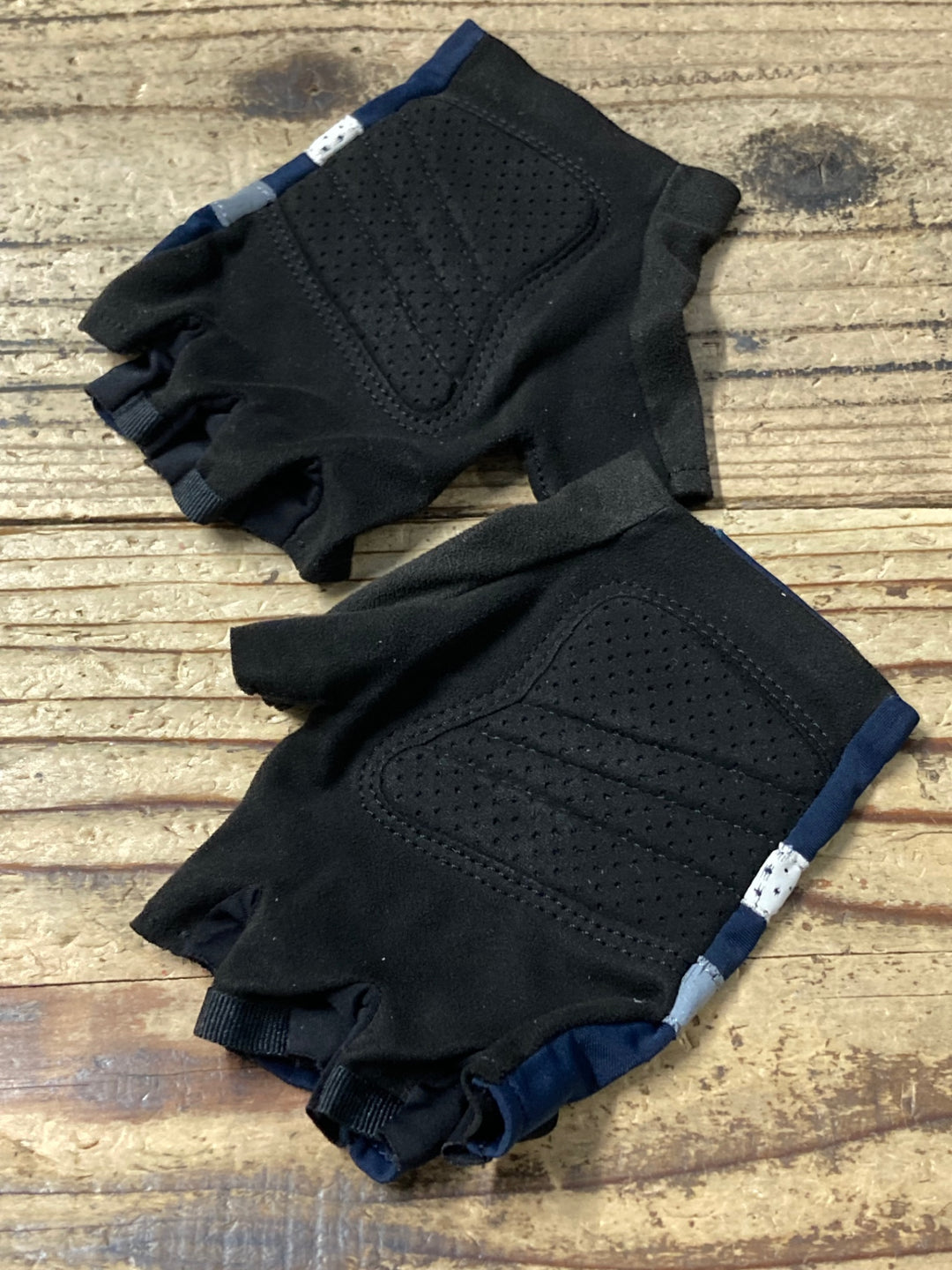 KN408 ラファ Rapha 指切 グローブ 紺 黒 ※サイズ不明