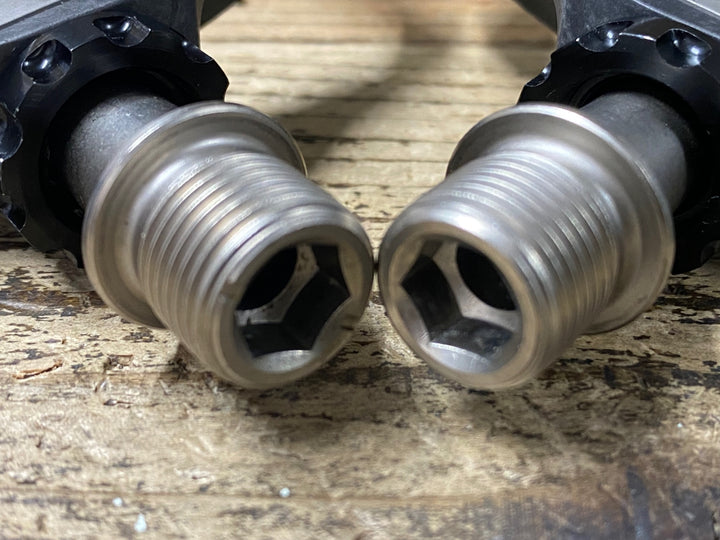 JX948 シマノ SHIMANO 105 PD-R7000 ビンディングペダル SPD-SL