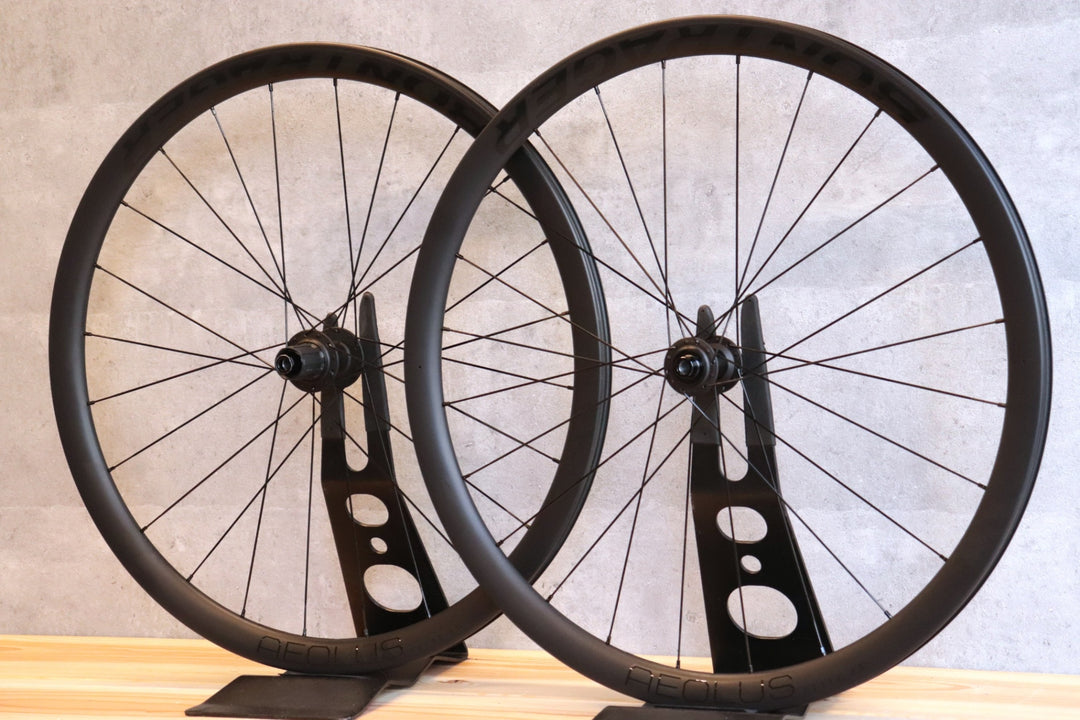 ボントレガー BONTRAGER アイオロス エリート AEOLUS ELITE 35 TLR DISC カーボン チューブレスレディ ホイールセット シマノ11/12S 【さいたま浦和店】