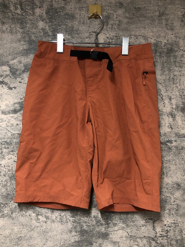 JV673 スペシャライズド SPECIALIZED ADV AIR SHORT オレンジ 50