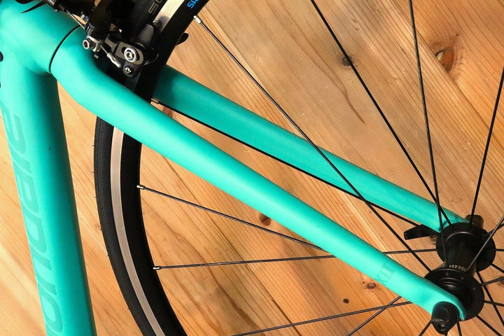 キャノンデール CANNONDALE キャド CAAD12 COLORS 2019年モデル 44サイズ シマノ 105 R7000 11S アルミ ロードバイク 【芦屋店】