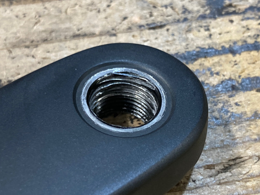 JX240 シマノ SHIMANO 105 FC-R7000 左クランクアーム 172.5mm ※ボルト欠品,ネジ山舐めのためジャンク