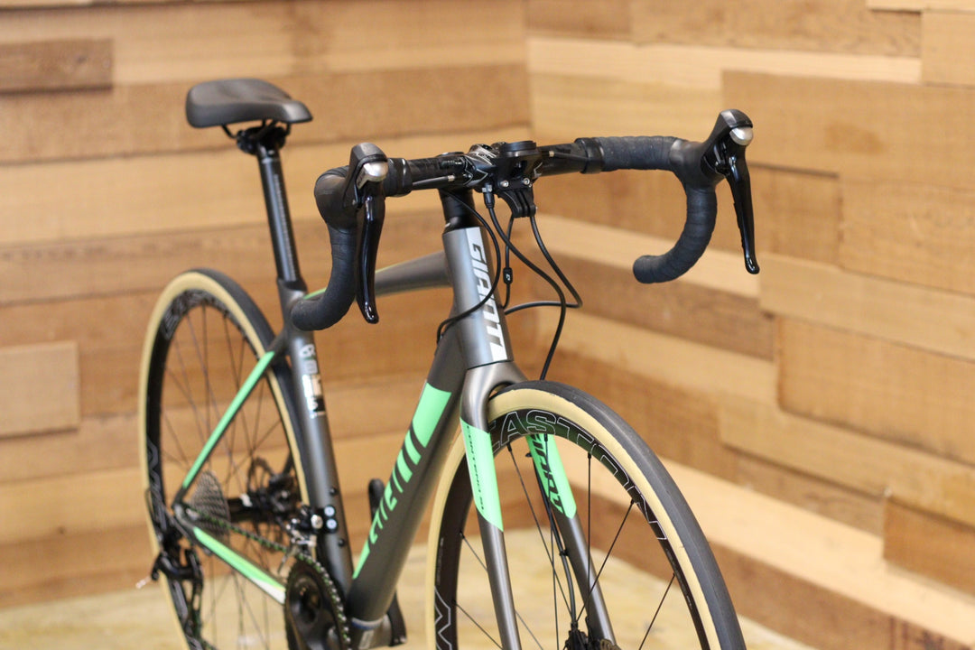 ジャイアント GIANT コンテンド ディスク CONTEND SL1 DISC 2018 Sサイズ シマノ 105 5800 MIX 11S アルミ ロードバイク 【立川店】