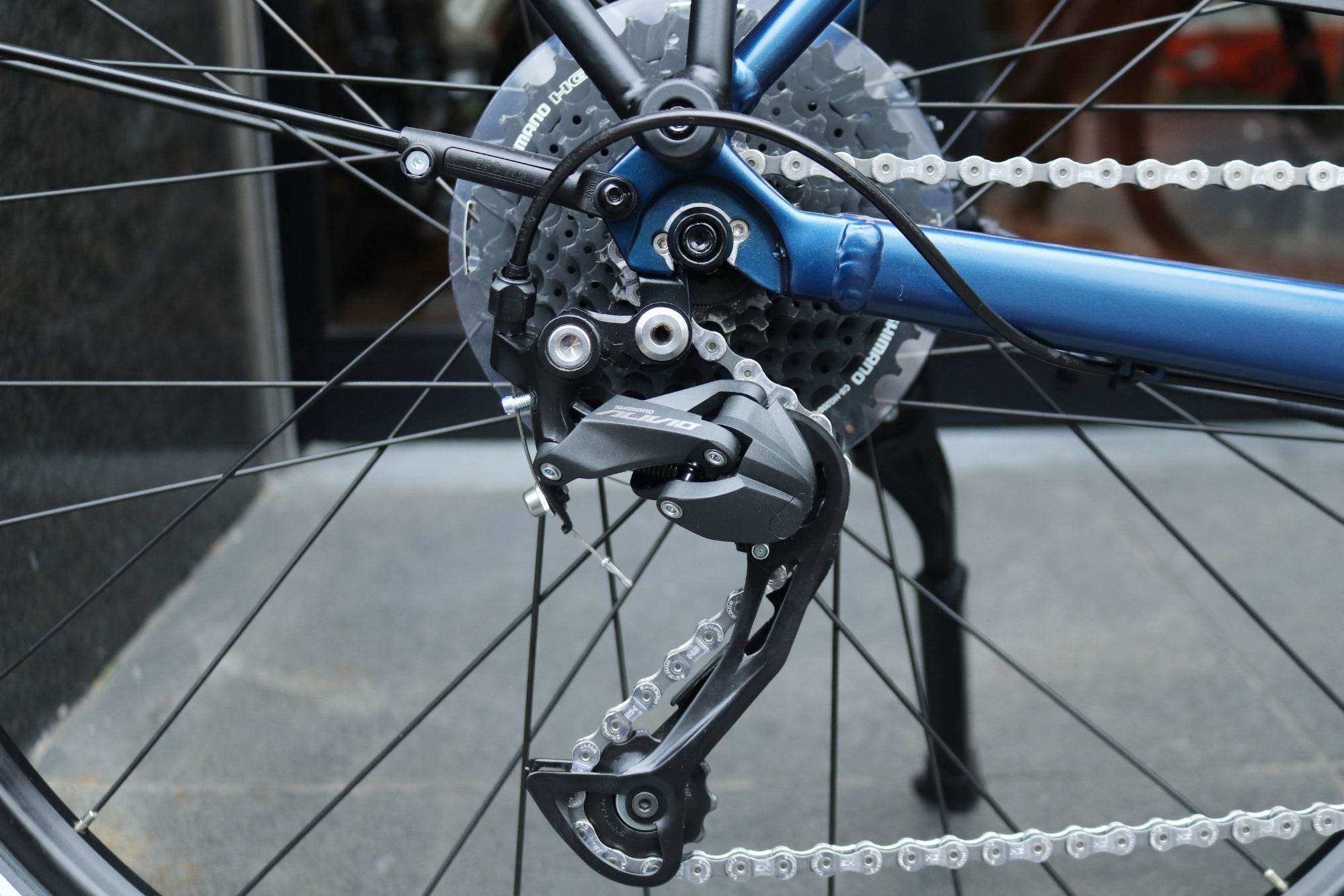 トレック TREK FX+ 2 2023モデル Lサイズ シマノ 1×9S アルミ 電動