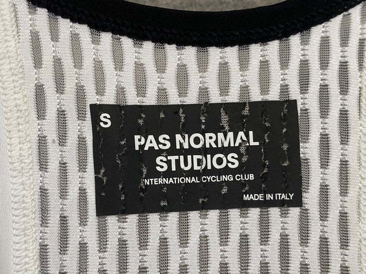 JX303 パスノーマルスタジオ PAS NORMAL STUDIOS ビブショーツ 黒 S ※ジャンク品