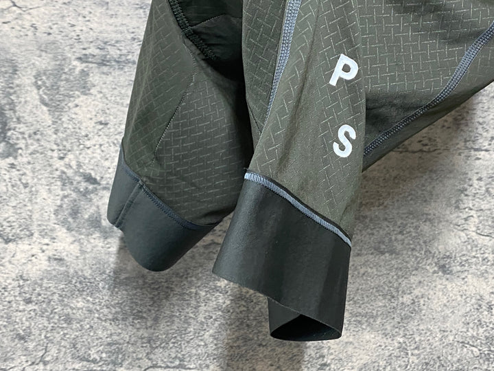 KJ308 パスノーマルスタジオ PAS NORMAL STUDIOS Mechanism Bibs ビブショーツ オリーブ S