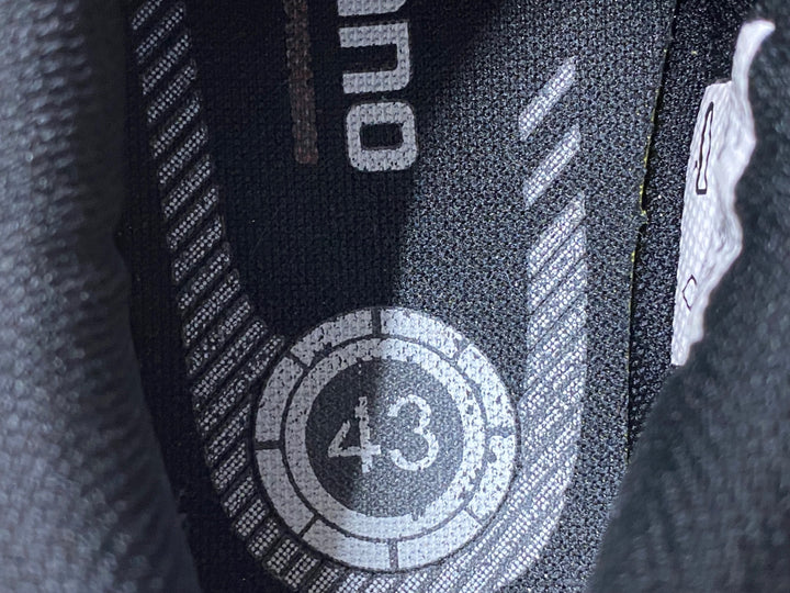KG373 シマノ SHIMANO RP1 SH-RP100-S L ビンディングシューズ 黒 SPD 3穴 EU43 ※ペン字あり