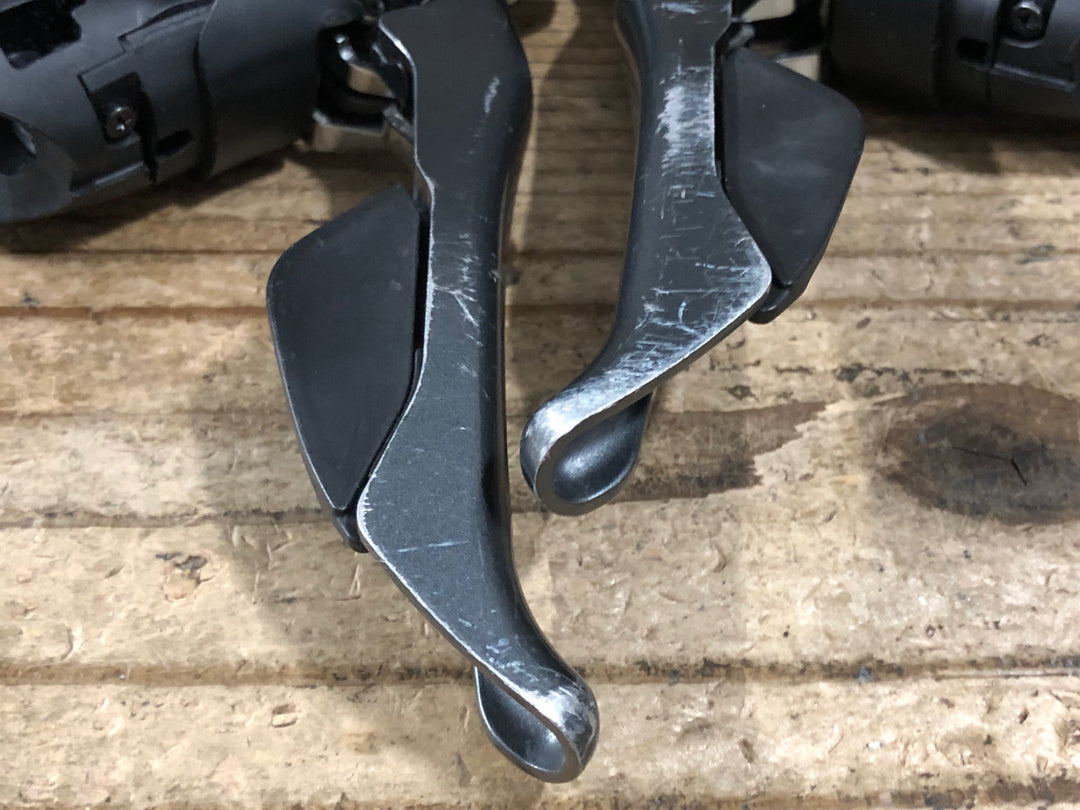 JX153 シマノ SHIMANO クラリス CLARIS ST-R2000 STIレバー ※ブラケットカバー欠品,右レバー破損のためジャンク