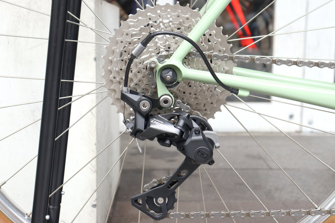 バンタム バイシクル ワークス BANTAM BICYCLE WORKS COMMUTER LIGHT TOURER シマノ XT M4100 MIX 10S スチール ロードバイク 【横浜店】