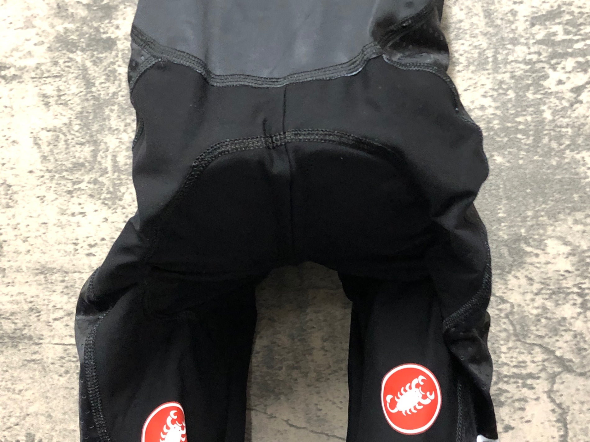 JT284 カステリ CASTELLI ロッソコルサ ROSSO CORSA ビブショーツ 黒 M