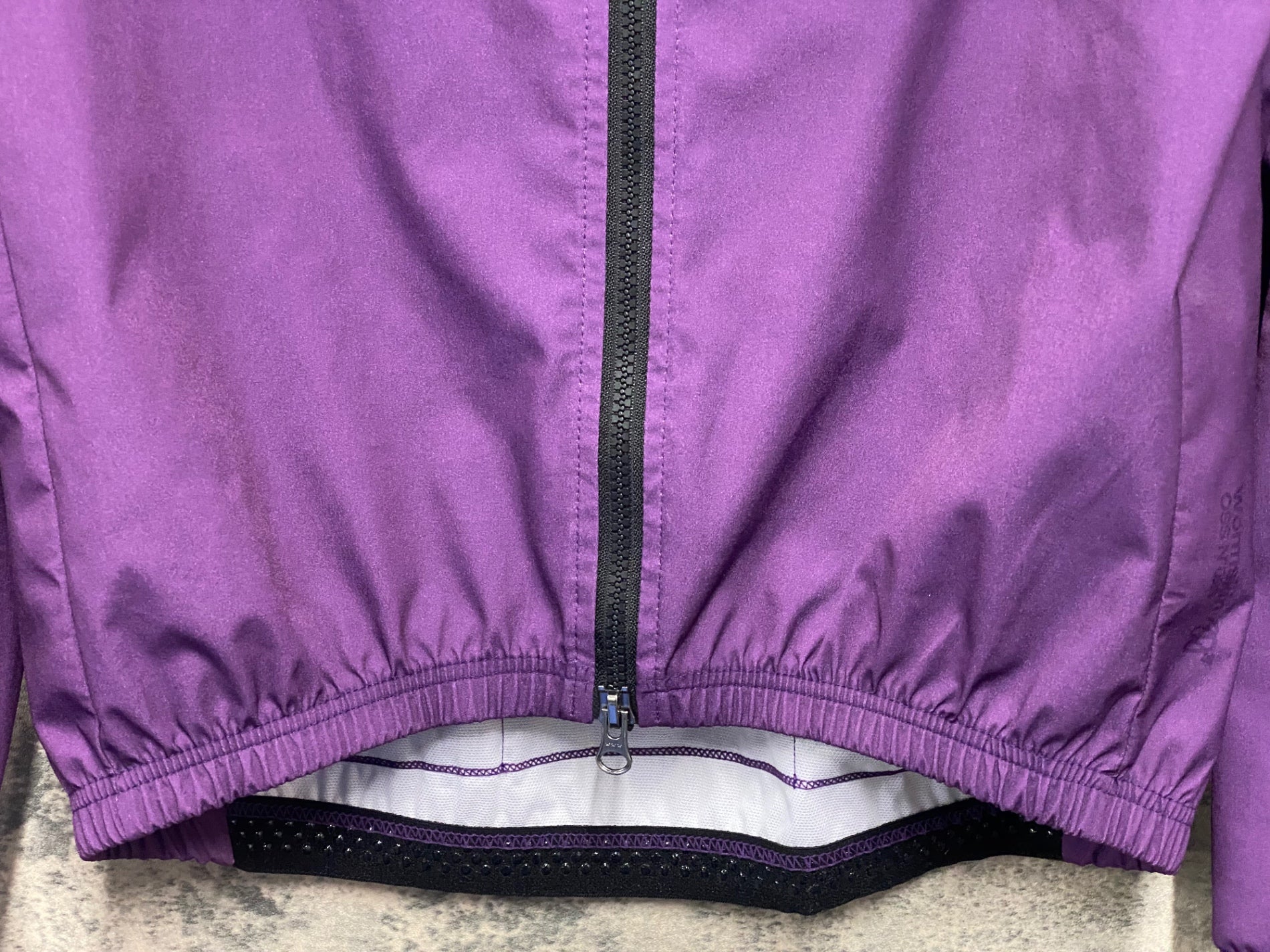 JV311 OSS BIKE WEAR BREATH WINDBREAKER 長袖 ウィンドブレーカー 紫