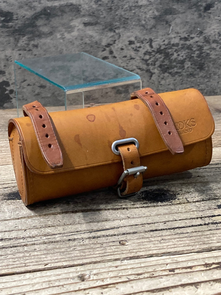 KJ649 ブルックス BROOKS ツールバッグ TOOL BAG サドルバッグ ブラウン レザー ※シミ汚れあり