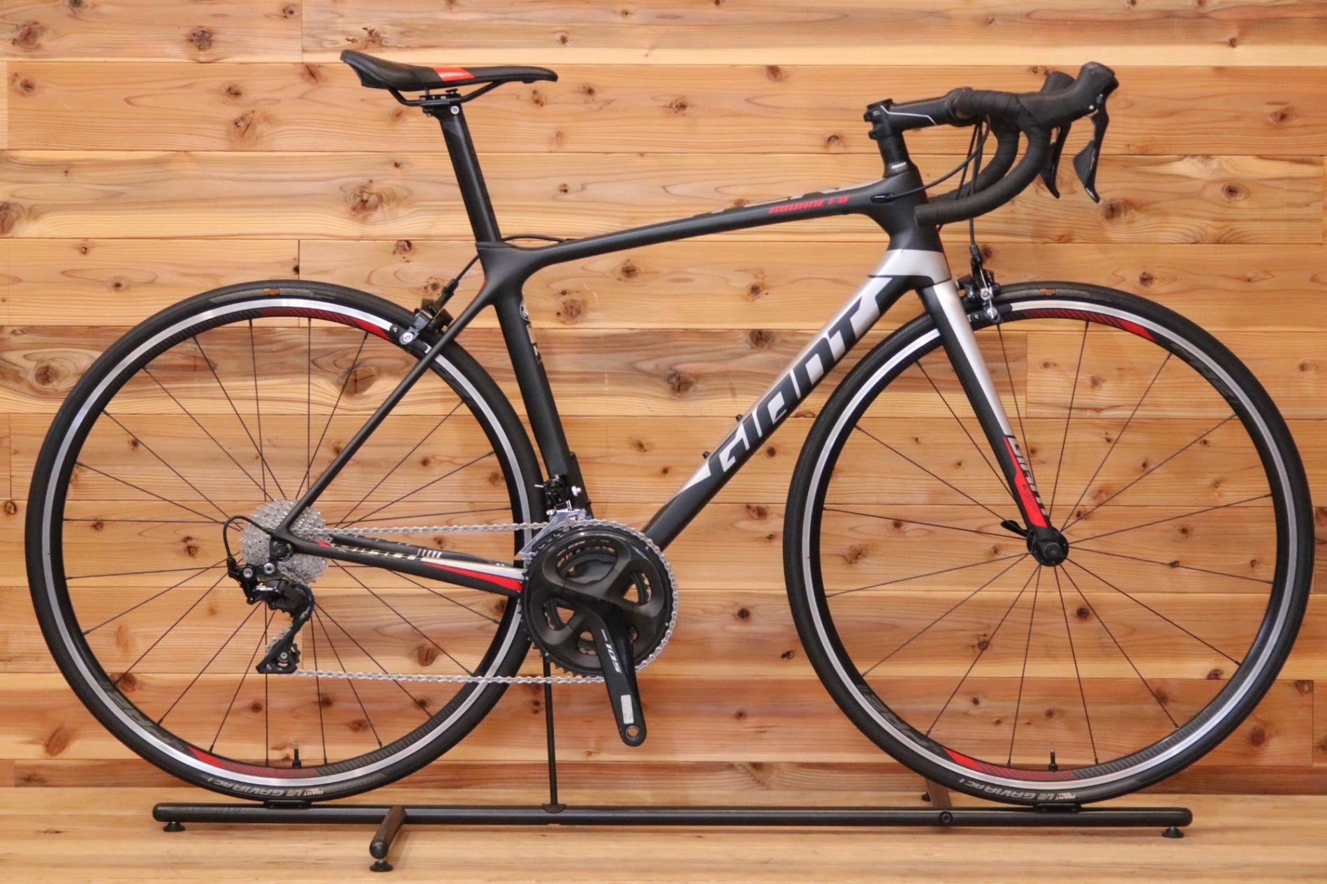 ジャイアント GIANT TCR ADVANCED 2 RIM 2019モデル Mサイズ シマノ