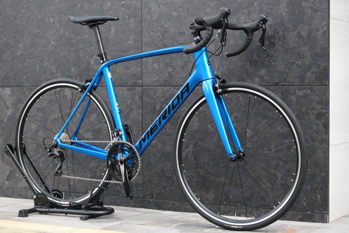 メリダ MERIDA スクルトゥーラ SCULTURA RIM 4000 2025モデル 56サイズ シマノ 105 R7000 MIX 11S カーボン ロードバイク 【福岡店】