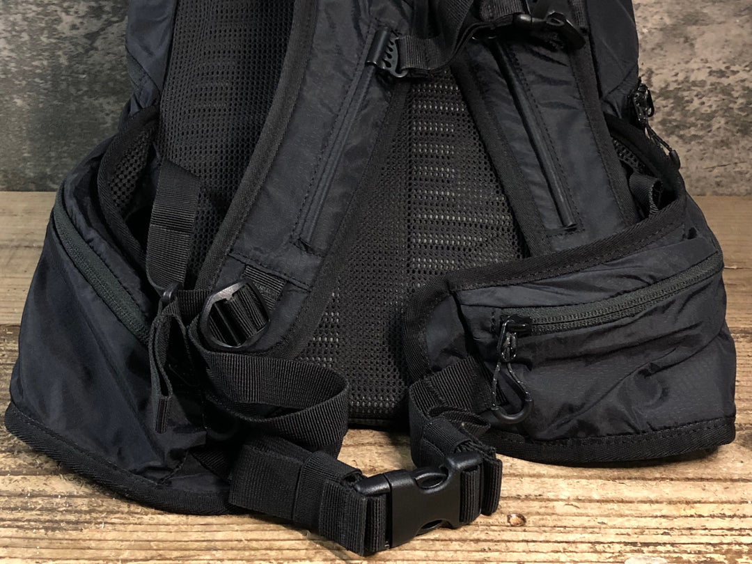 JT341 シマノ SHIMANO R12 バックパック 黒